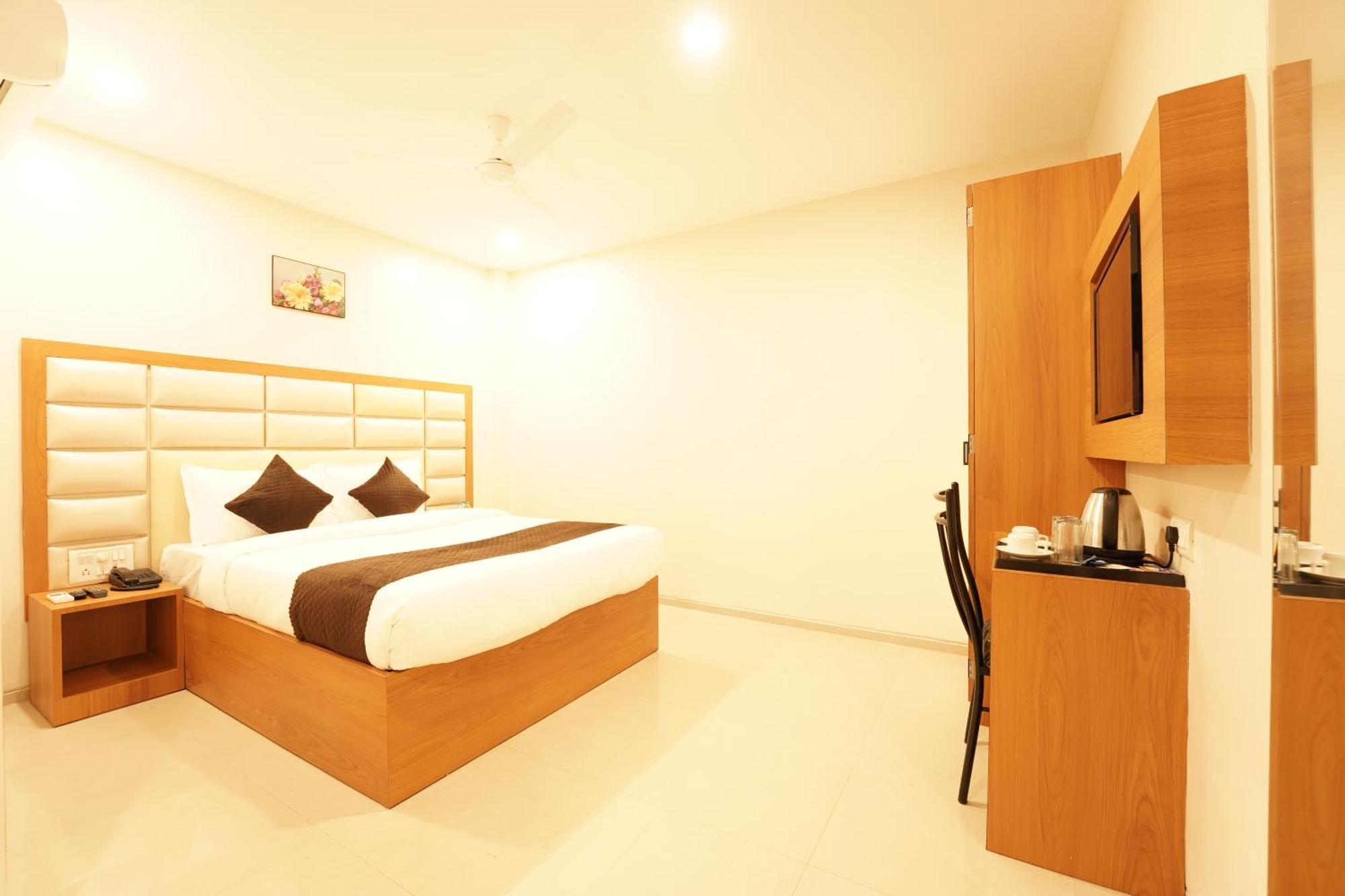 Metropolis Business Hotel Panaji Luaran gambar