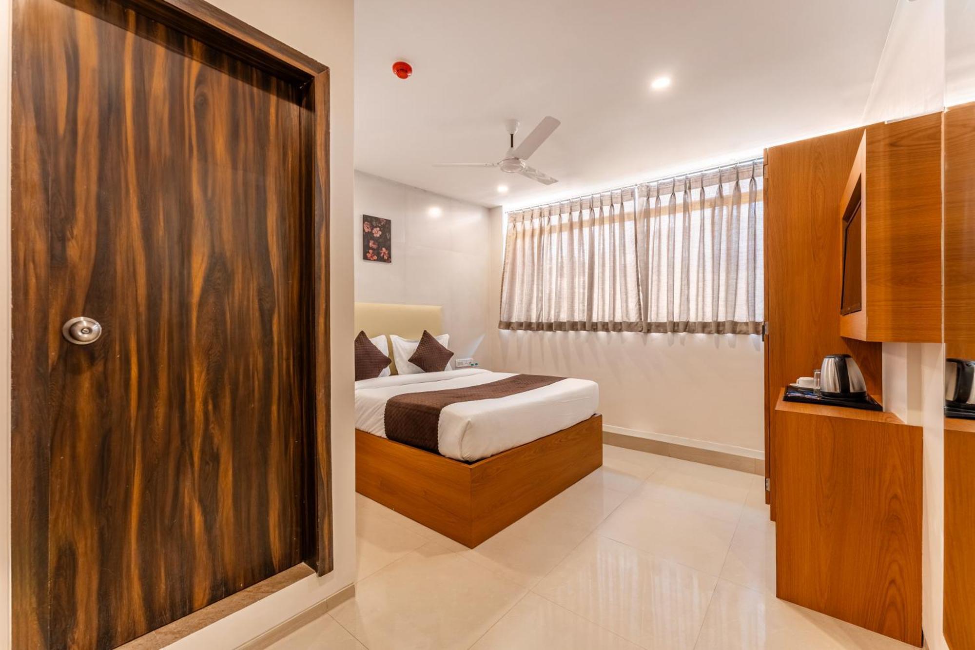 Metropolis Business Hotel Panaji Luaran gambar