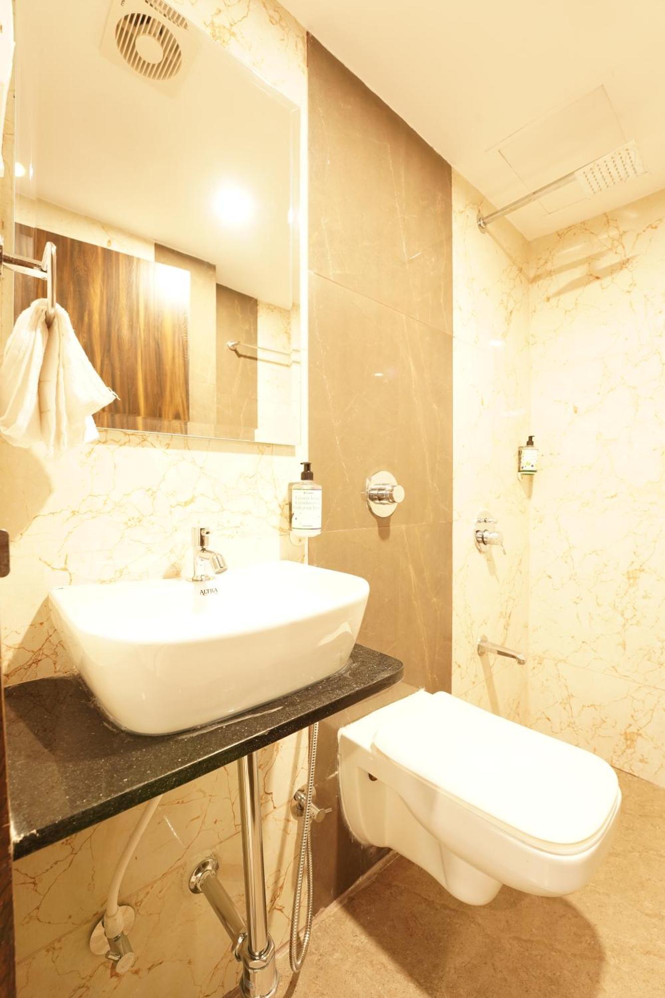 Metropolis Business Hotel Panaji Luaran gambar