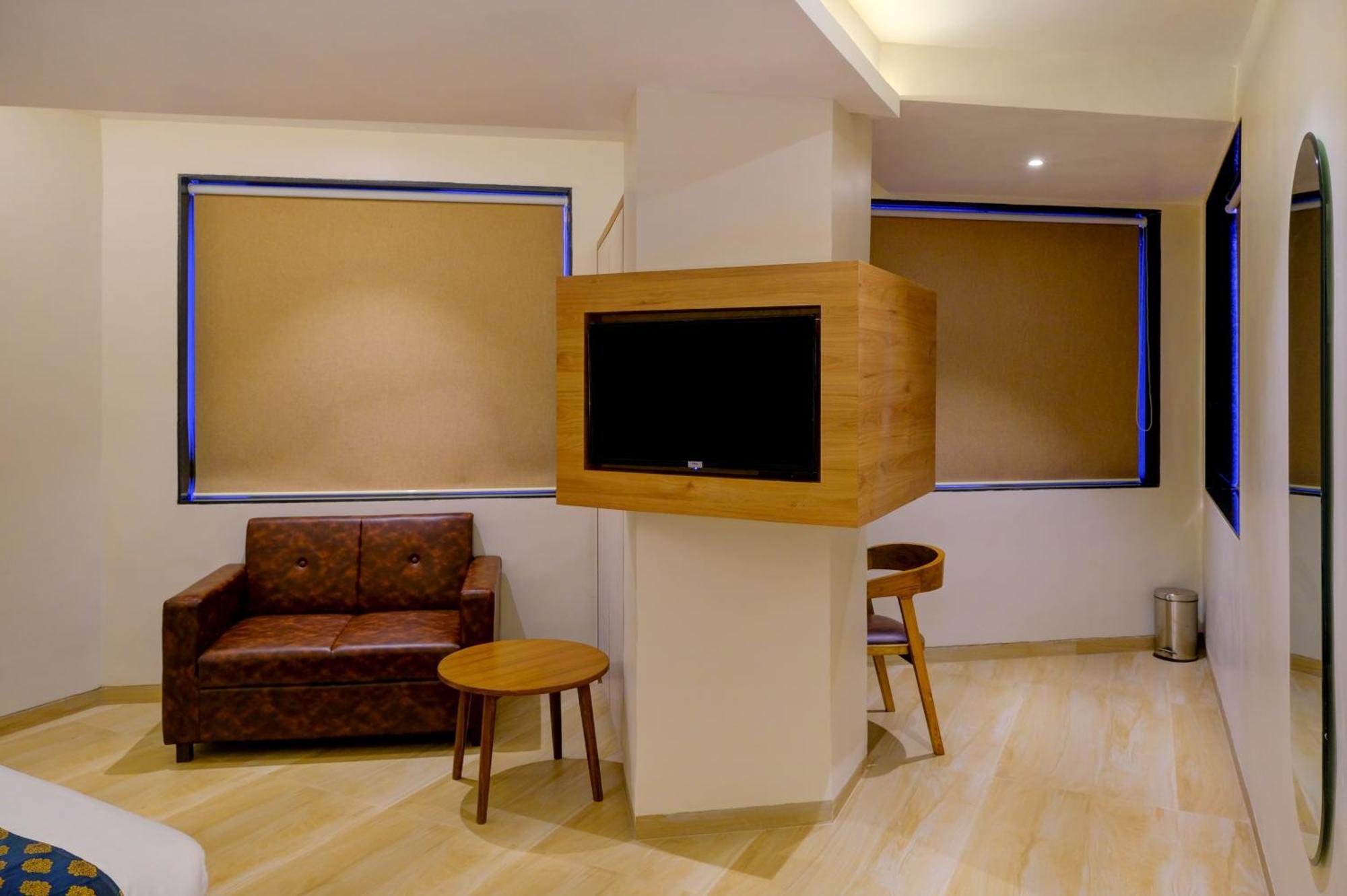 Metropolis Business Hotel Panaji Luaran gambar